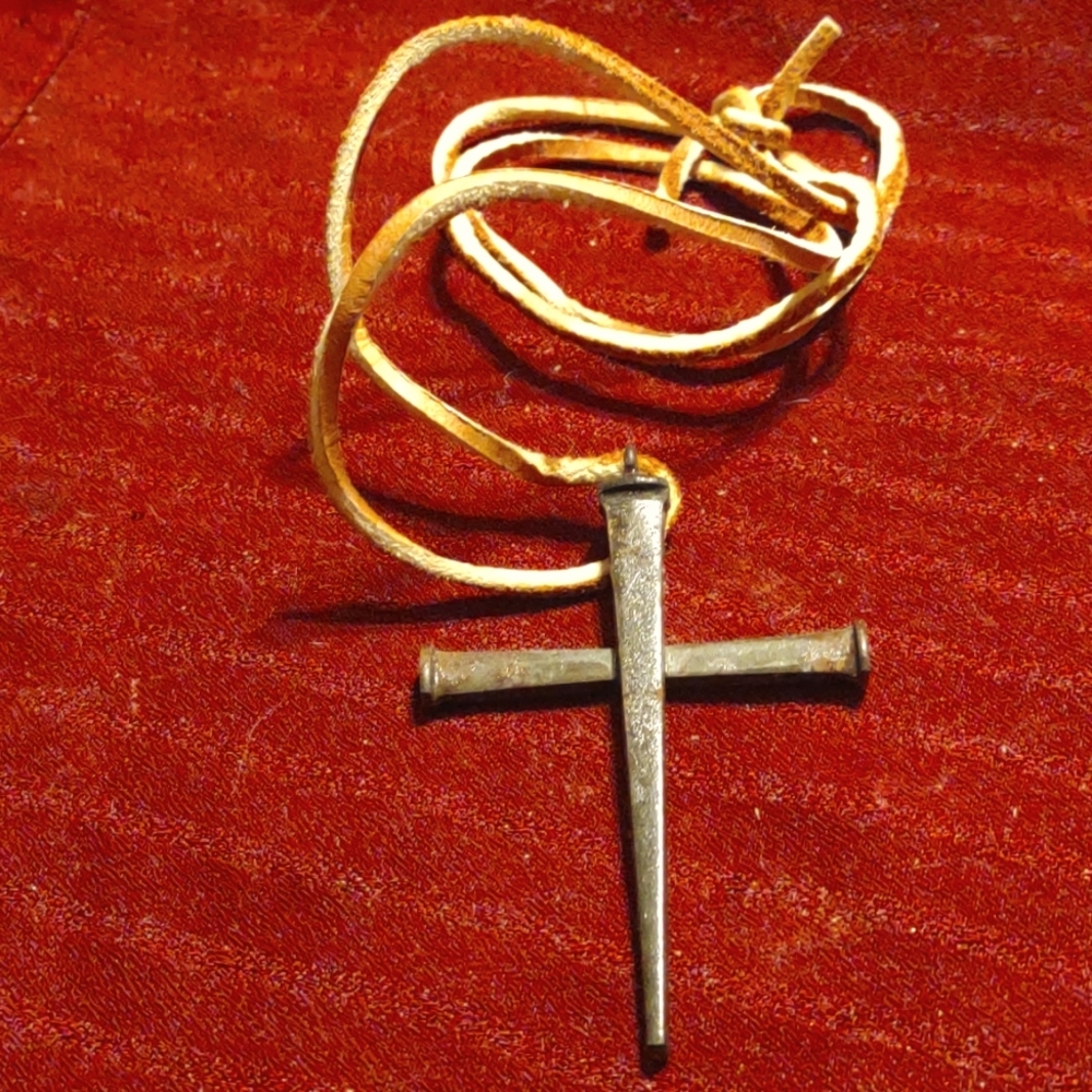 Unisex antique nails cross necklace on leather chain